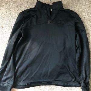 Men’s L Under Armor sweatshirt